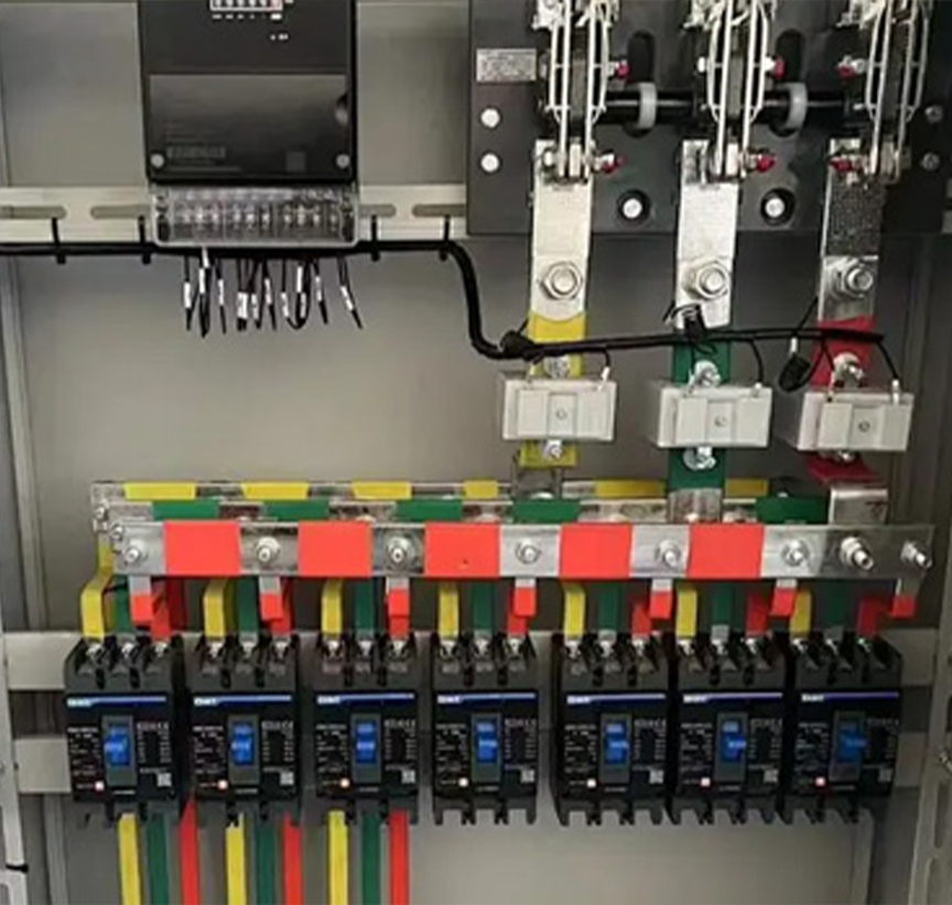 过滤控制柜的反冲洗周期应如何设定与调整？